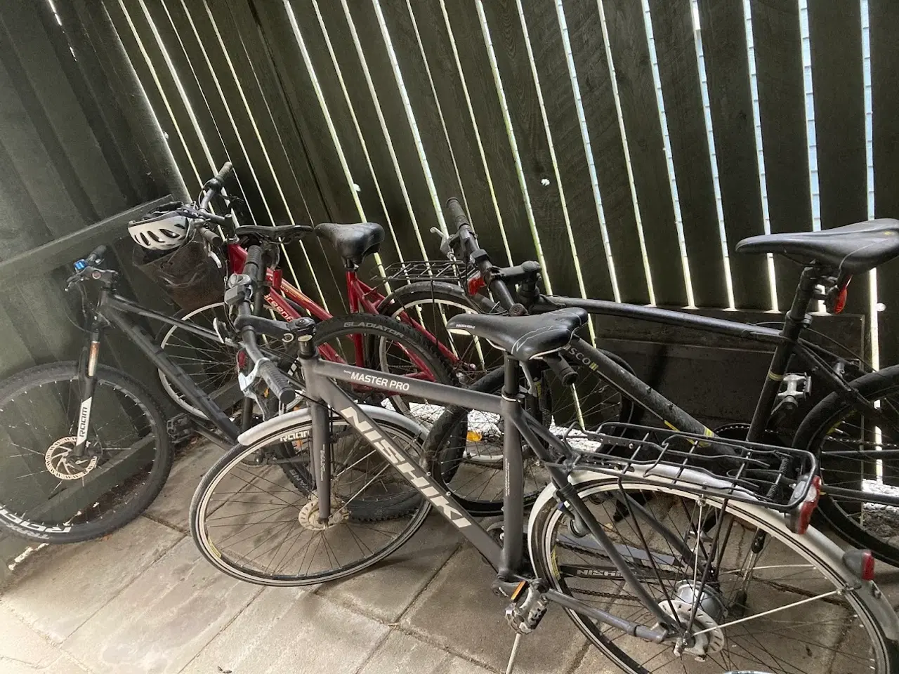 Billede 1 - 4 cykler sælges