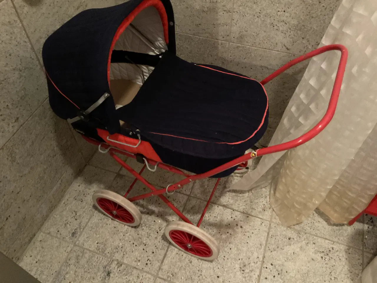 Billede 3 - BRIO dukkevogn