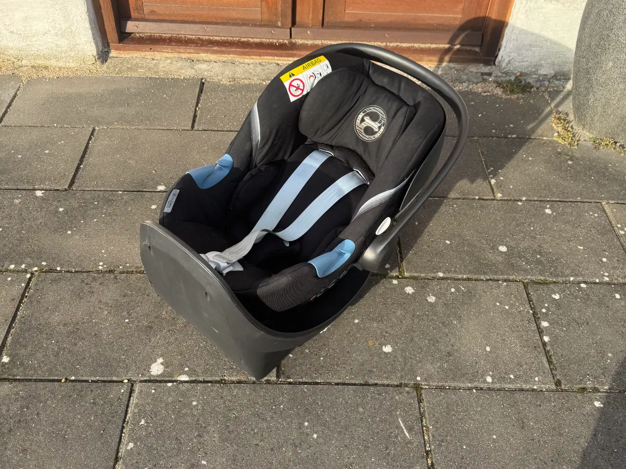 Billede 2 - Cyber Aton M + Cybex Base M 0-13 kg. 