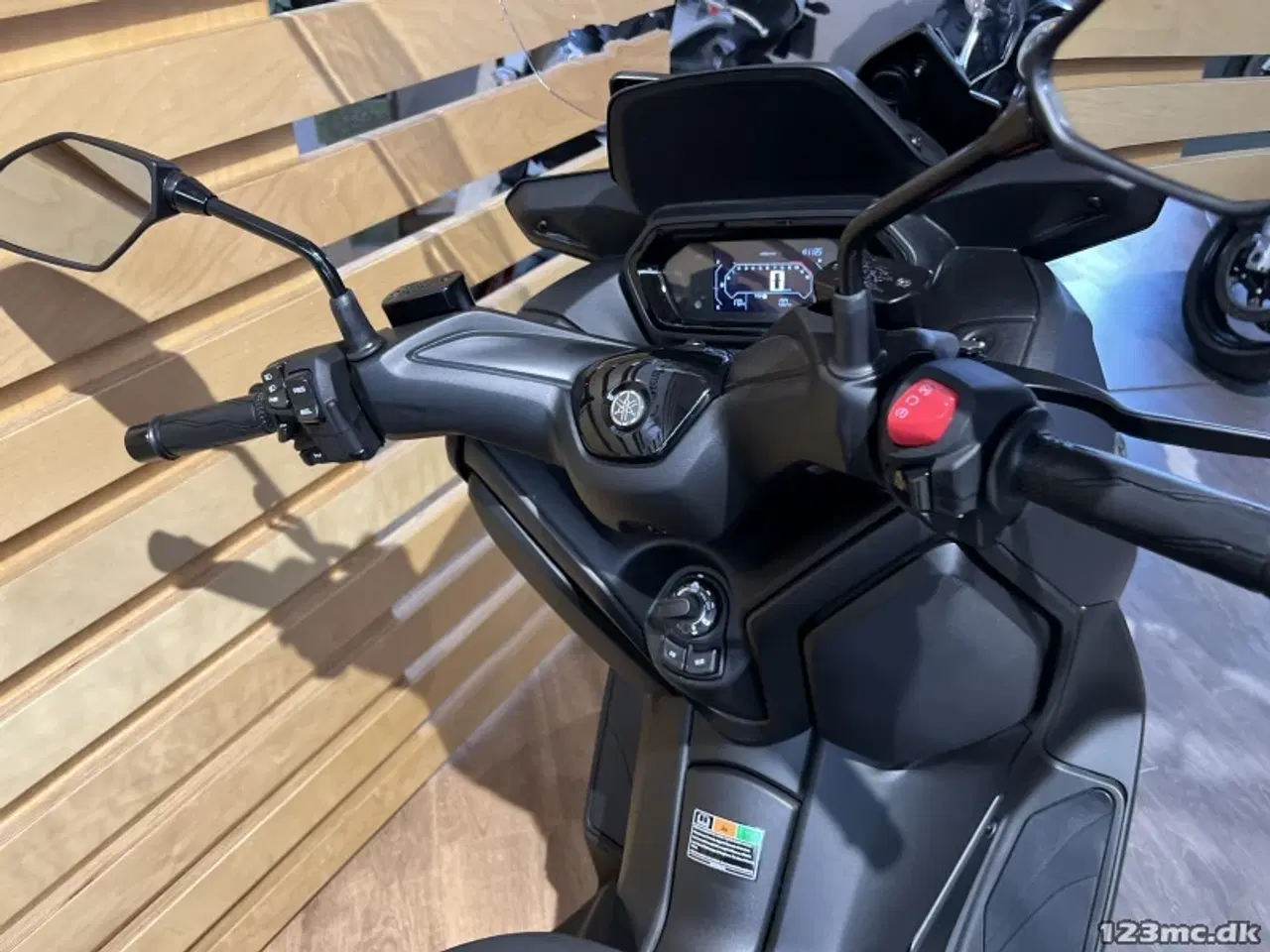 Billede 9 - Yamaha X-Max 300 UDSTYRSMODEL