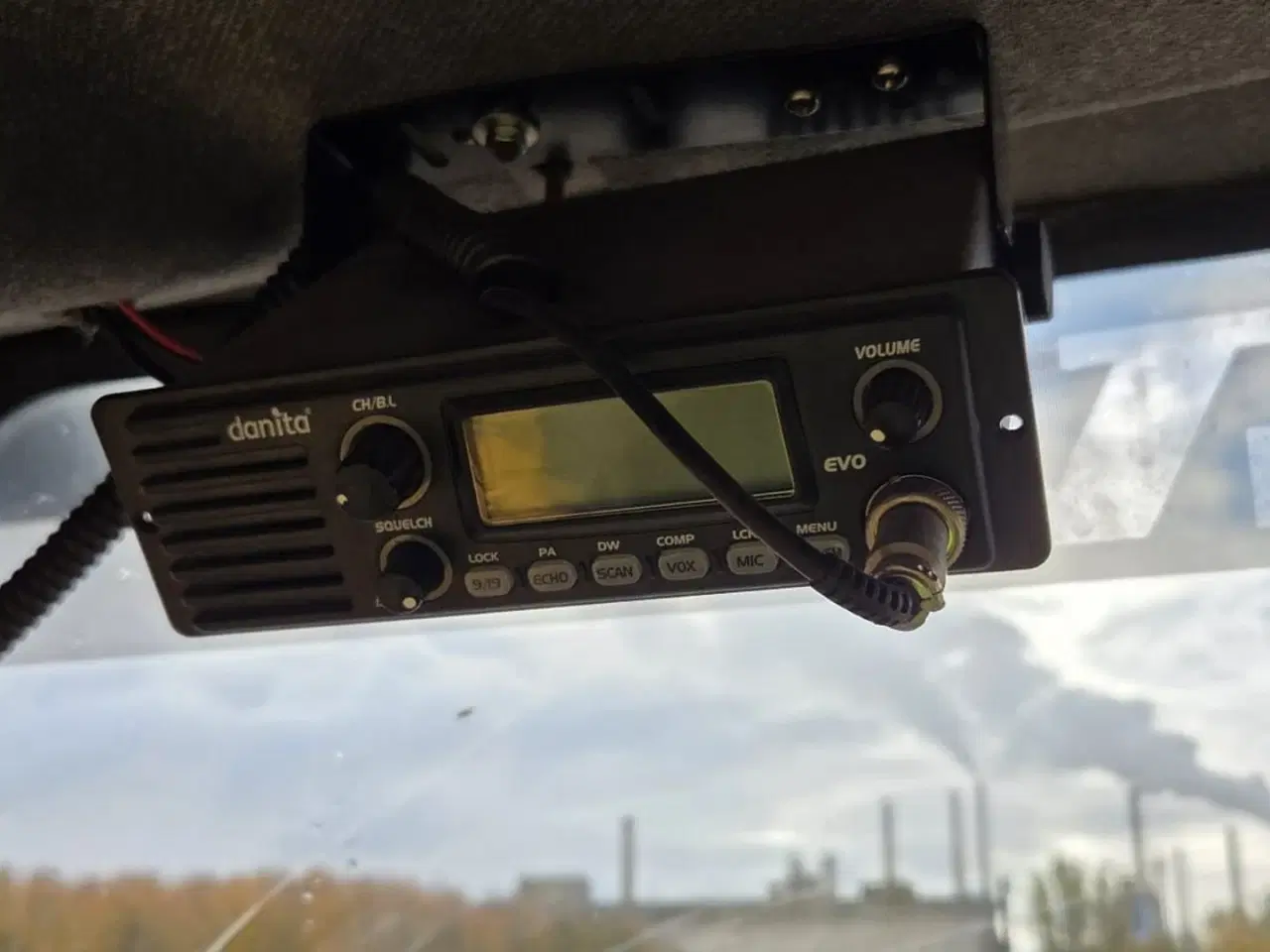 Billede 23 - Volvo 330D med skovl