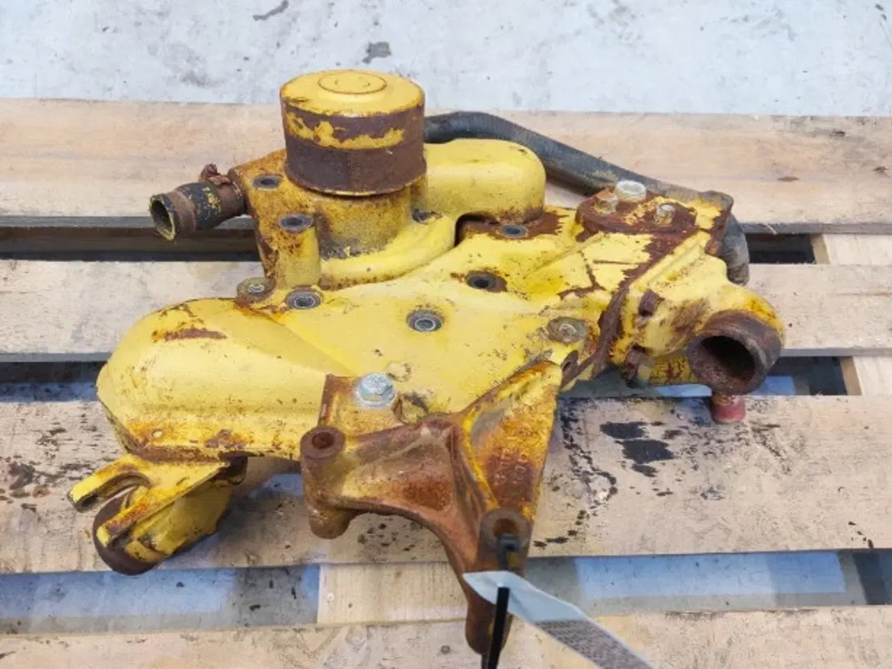 Billede 3 - New Holland TX65 Vandpumpe 87840562