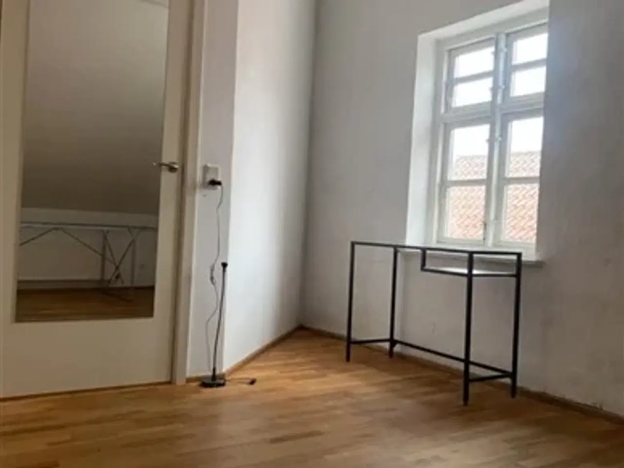 Billede 1 - Bright, 15sqm room in Amagerbro collective for rent, København S, København