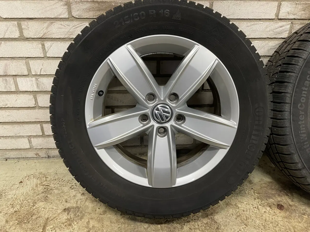 Billede 3 - 16 VW Passat 215/60r16 Ref.236 vinter