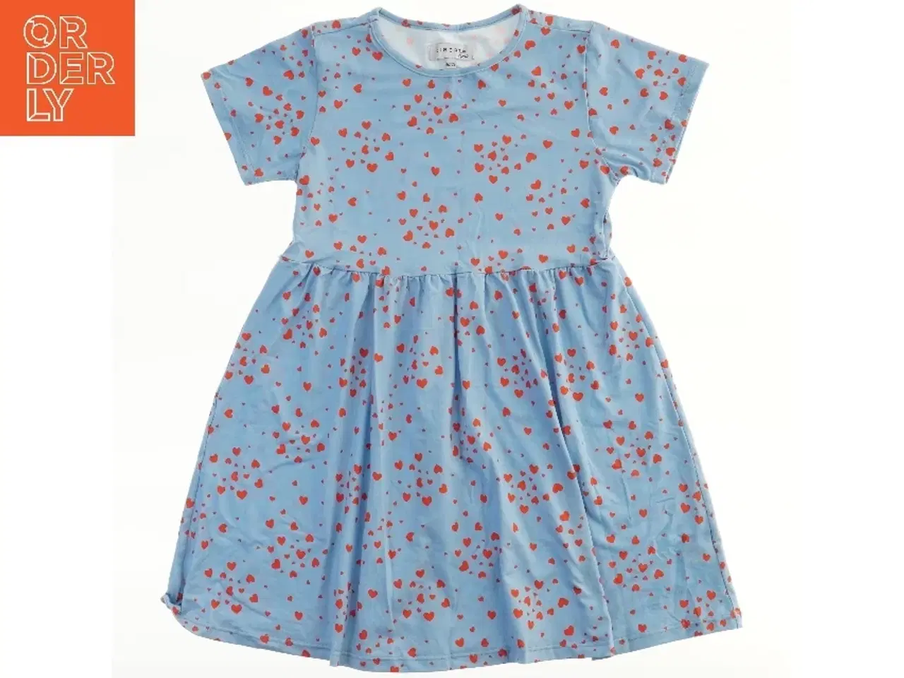 Billede 1 - Kjole med hjertemønster fra LIBERTÉ Ami (str. 122)