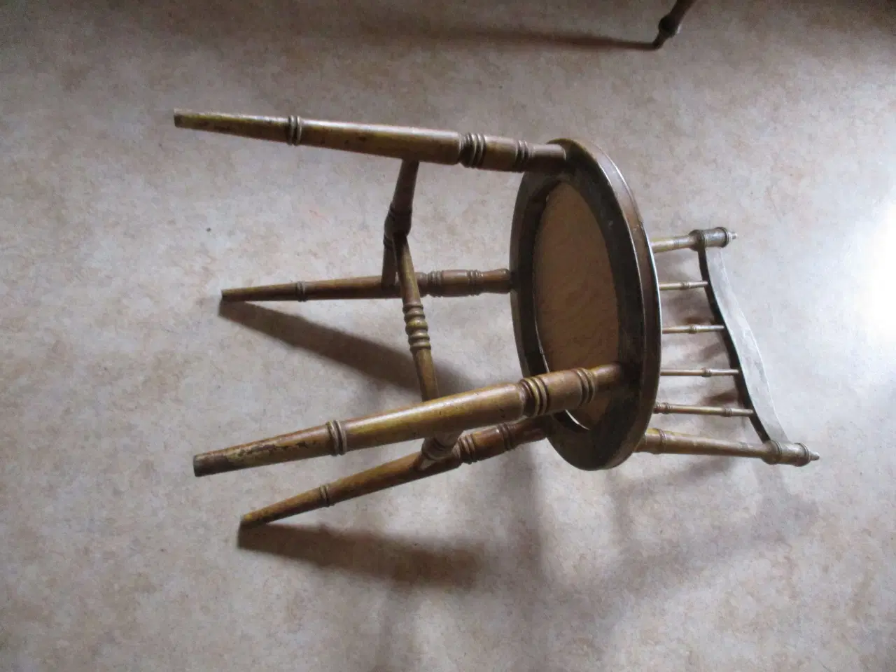 Billede 2 - Gammel stol