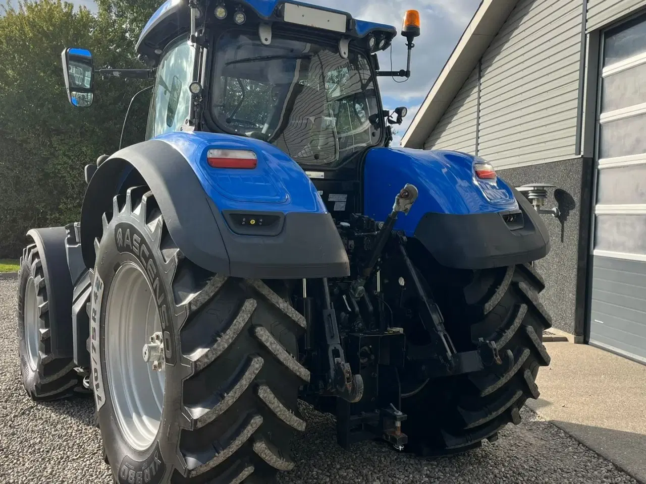 Billede 13 - New Holland T7.315 HD med frontlift og front PTO.
