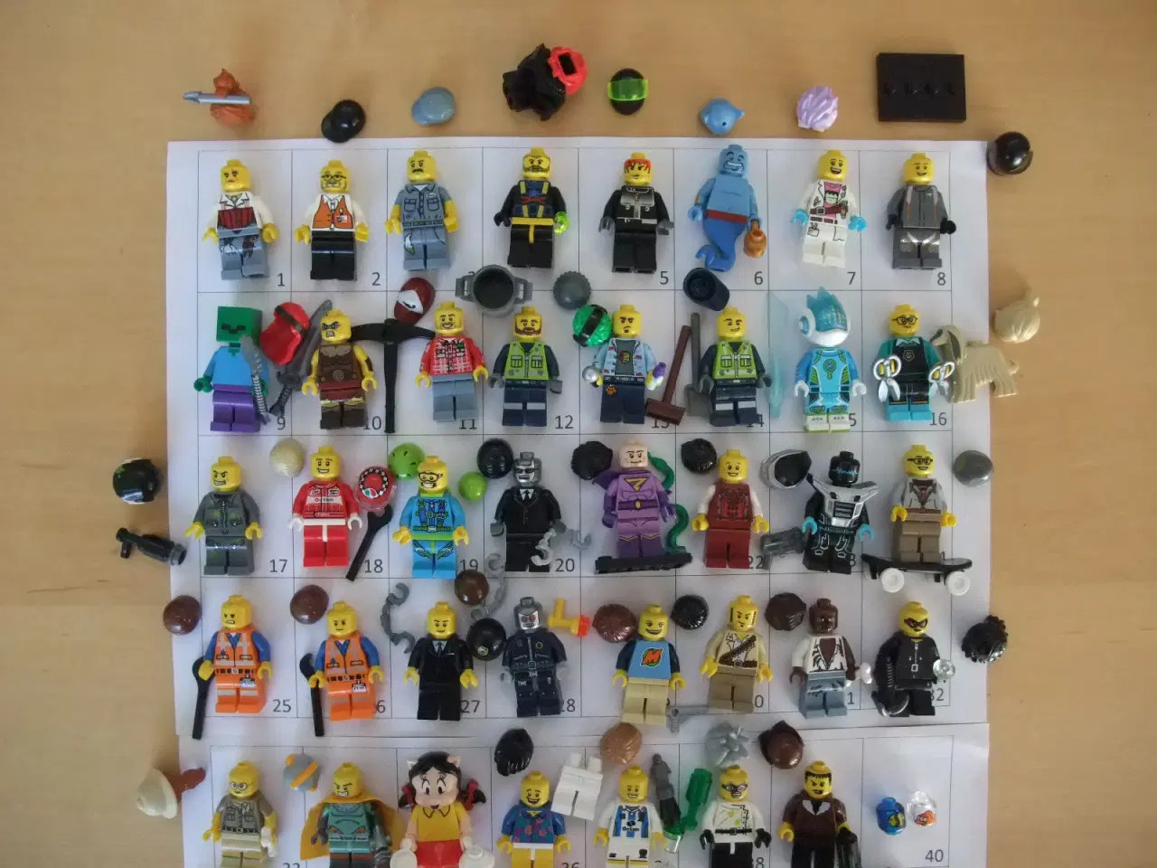 Billede 4 - Lego Serie Figurer+Andre