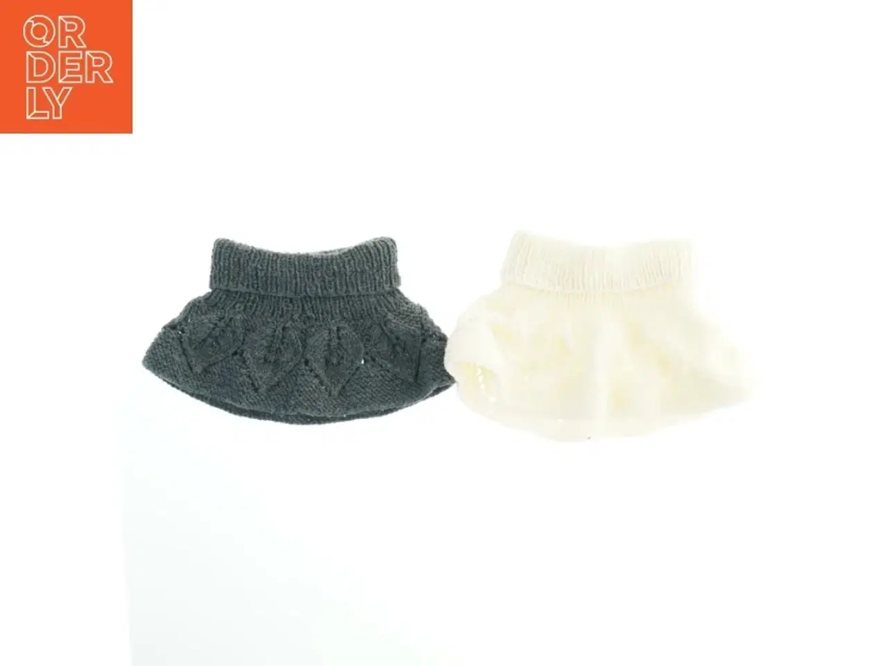 Billede 1 - NYE Halsedisser hjemmestrik aldrig brugt Strik (str. Ø 12 cm)