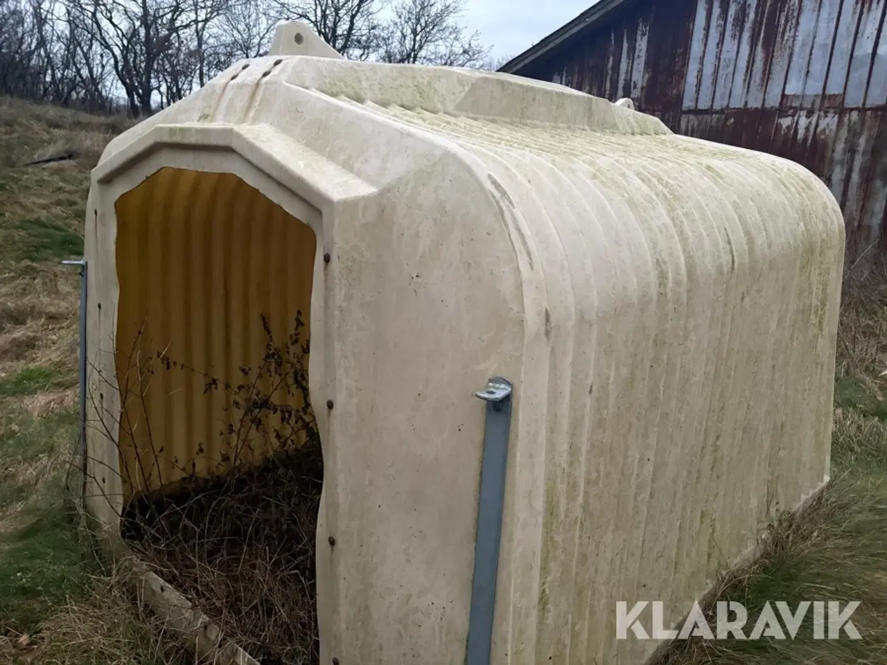 Billede 3 - Kalvehytte - I plast