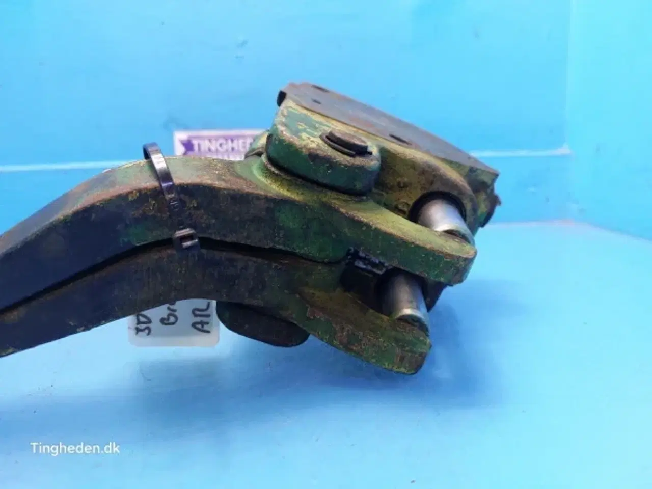 Billede 3 - John Deere 2040 Bremseventil AR53494