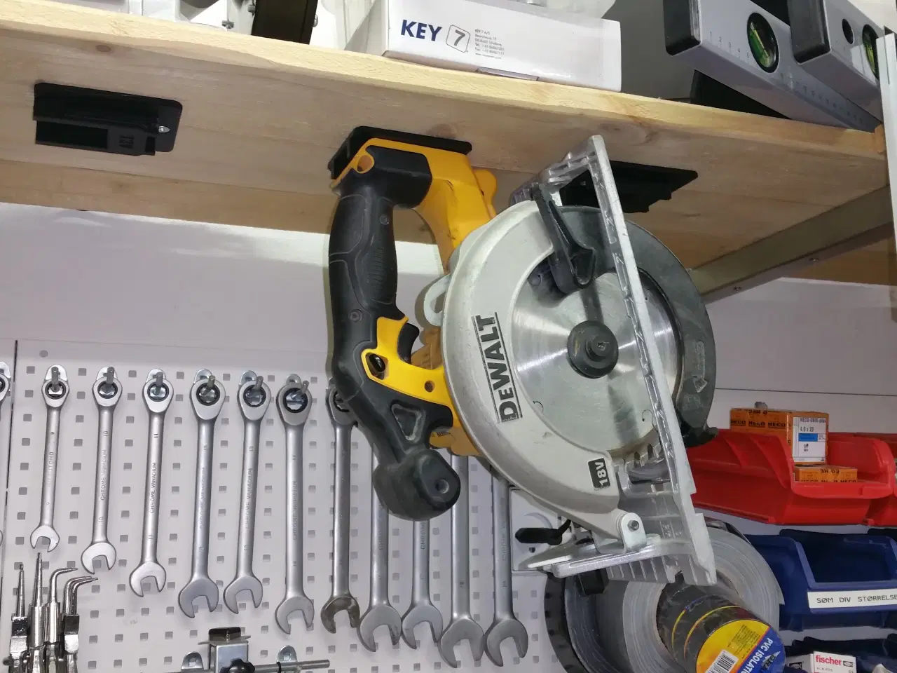 Billede 2 - Værktøjsholder Dewalt 18v/12v/10.8v - 3d print