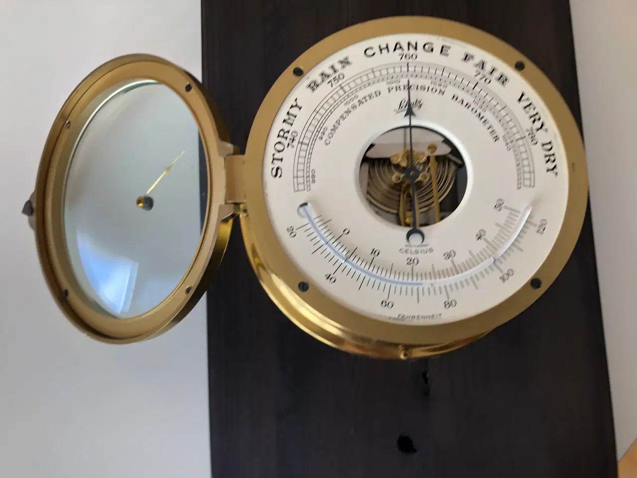 Billede 14 - Schatz skibsur og barometer på bejset plade