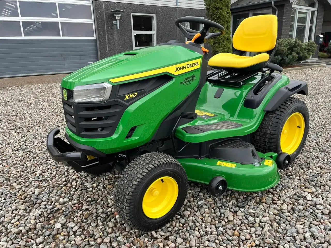 Billede 2 - John Deere X167 2cylinderet motor og med 48tommer klipperbord og for kofanger