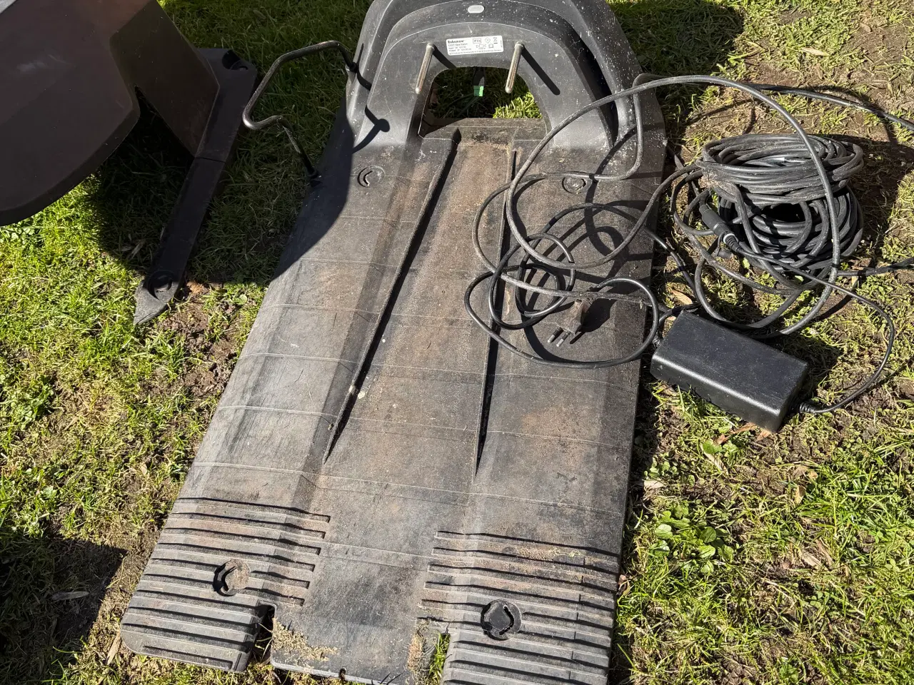 Billede 4 - Cub Cadet XR2 1500 - robot plæneklipper 