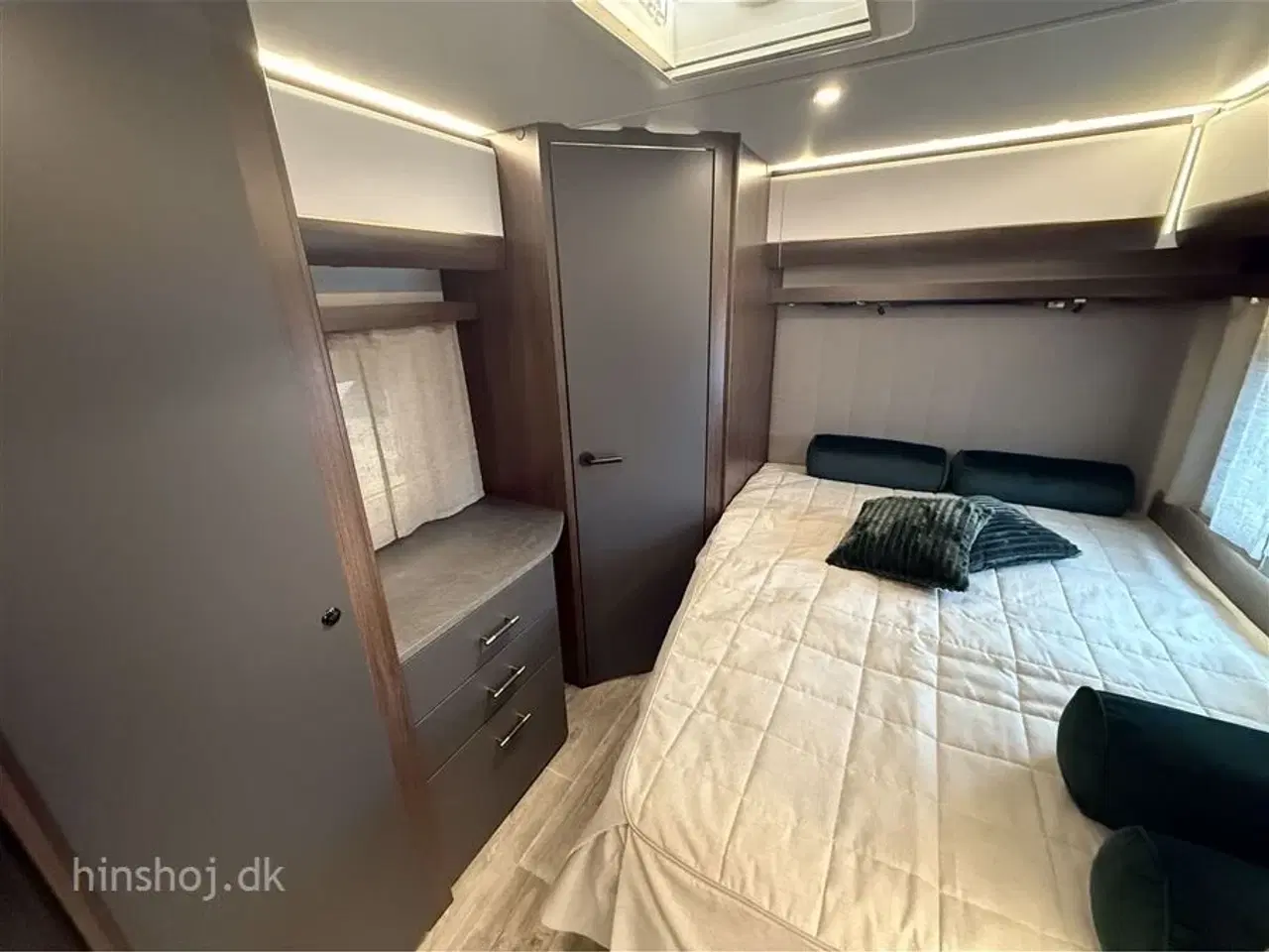 Billede 14 - 2026 - Polar Chimera 590 FWL   Polar Chimera den Eksklusive vintervogn fra Hinshøj Caravan