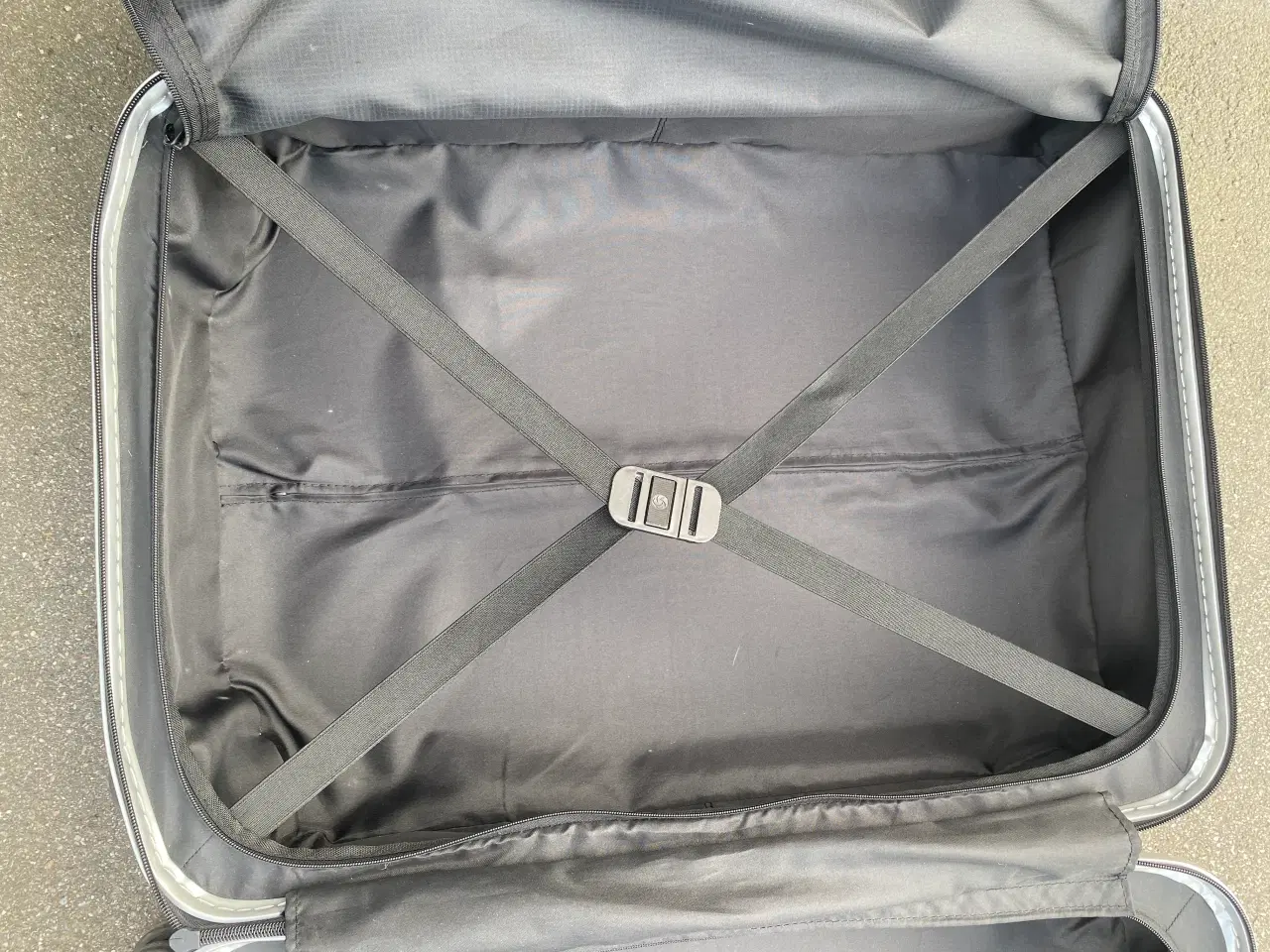 Billede 5 - 2 stk.Samsonite kuffert, 69 L, mål 65 x 48 x 23 cm