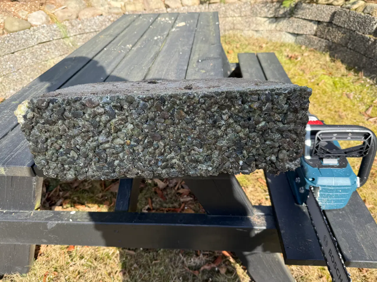 Billede 1 - Betonsten - Støttemur