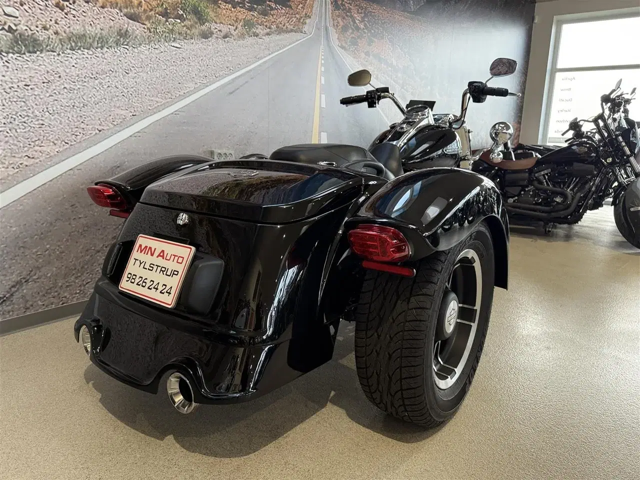 Billede 6 - Harley-Davidson FLRT Freewheeler Trike 114"