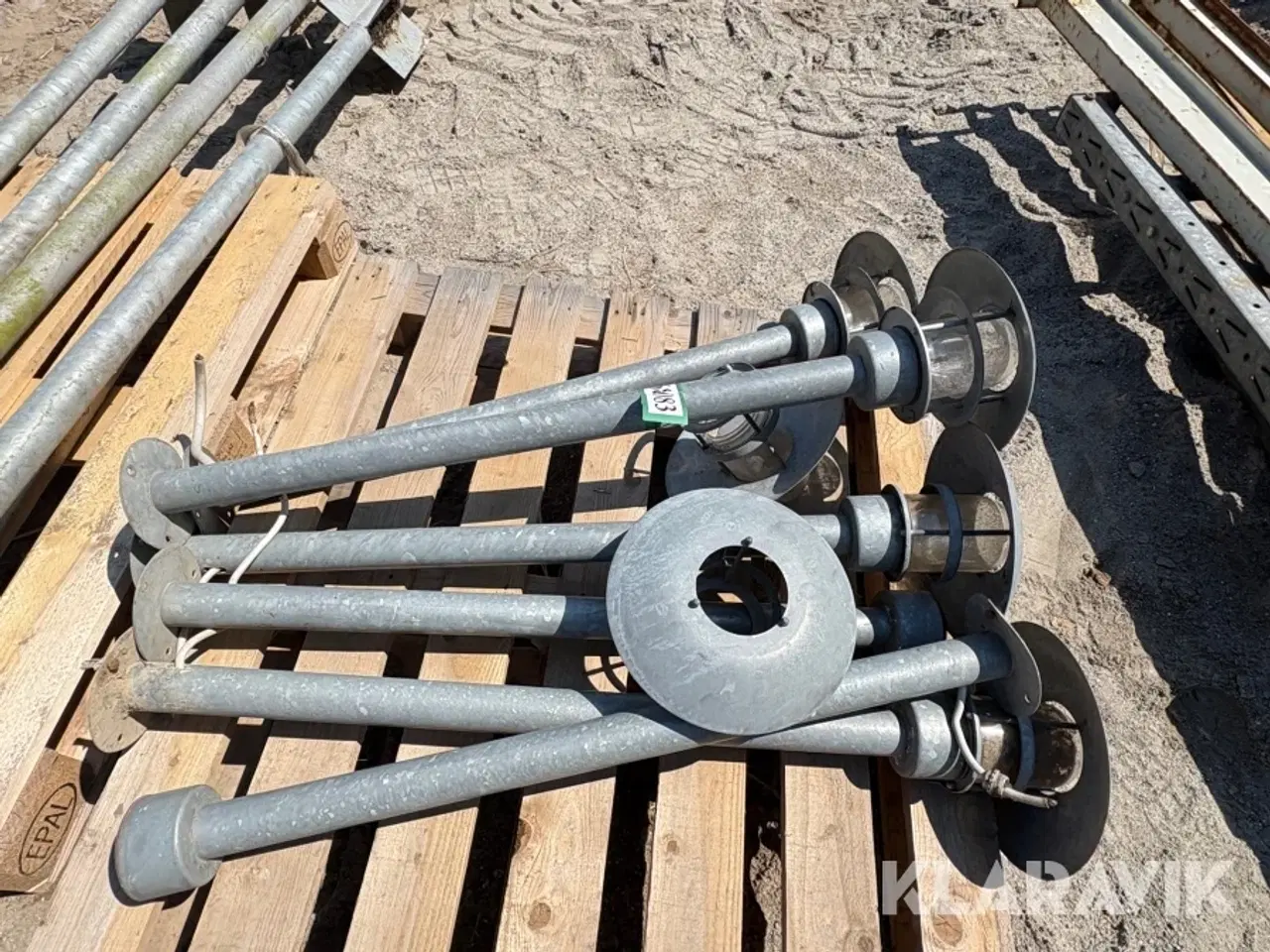 Billede 6 - Skilteholdere og lamper