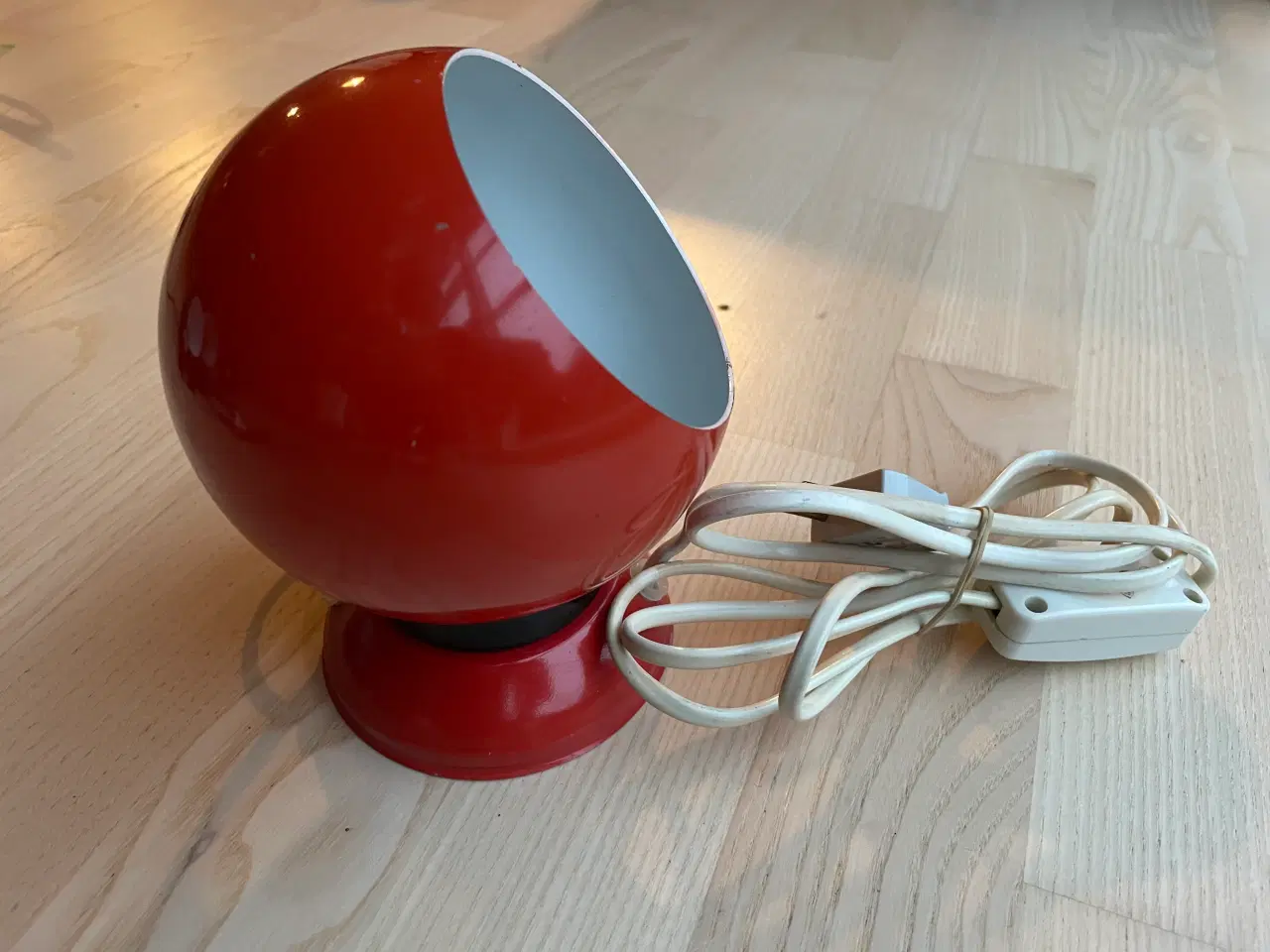 Billede 1 - Hamalux magnetlampe rød