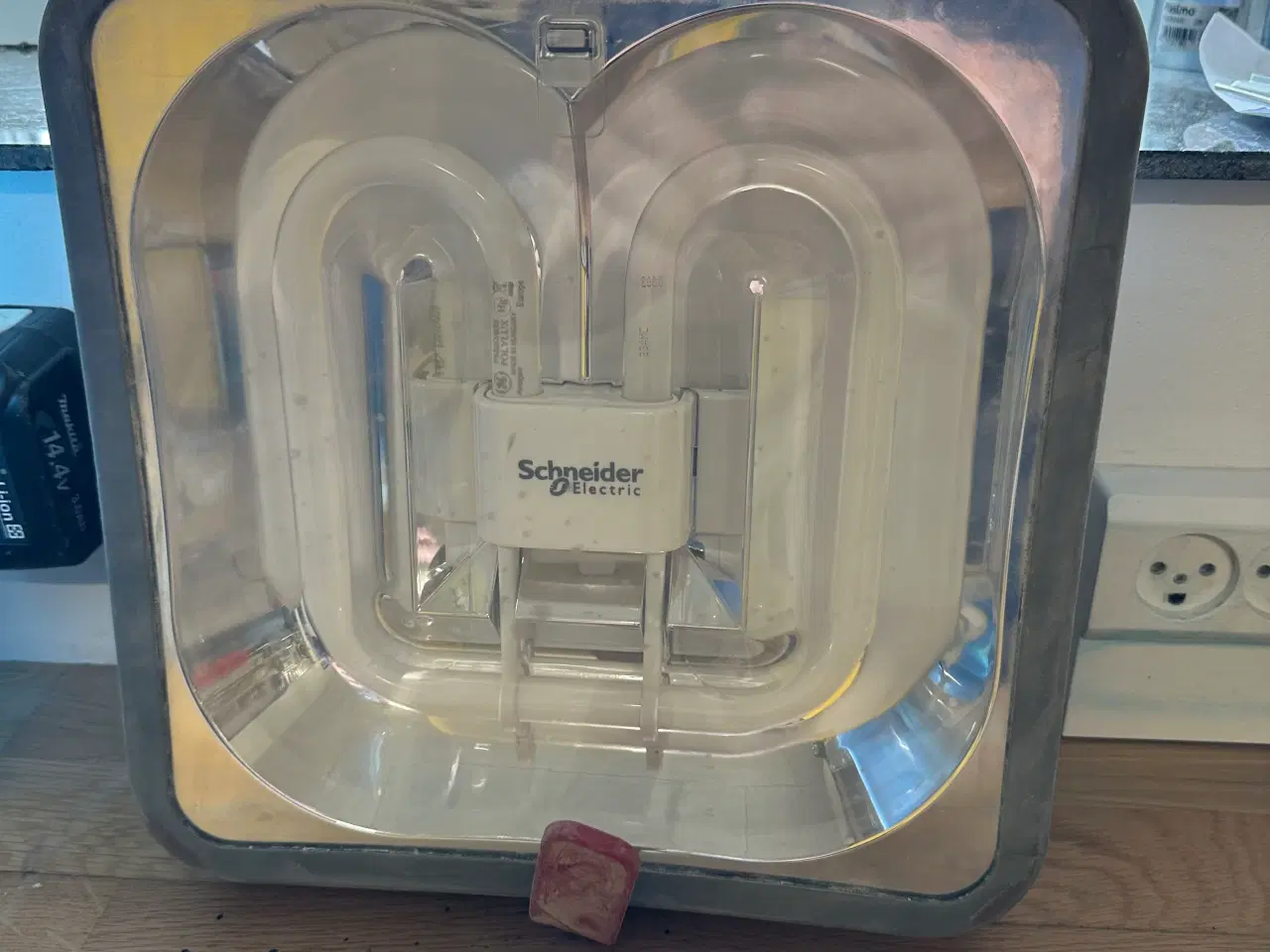 Billede 1 - Arbejdslampe
