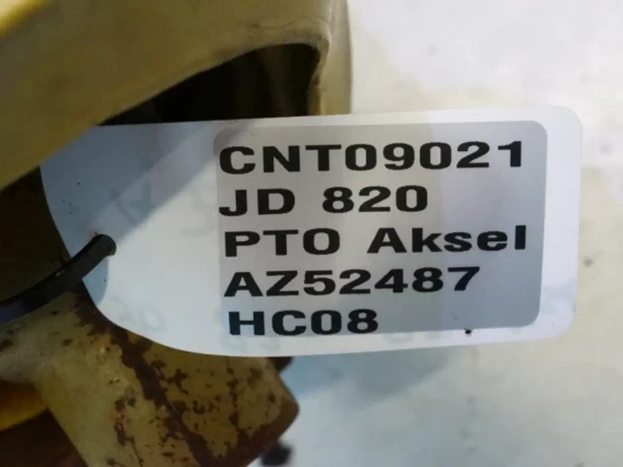 Billede 5 - John Deere 820 PTO Aksel AZ52487
