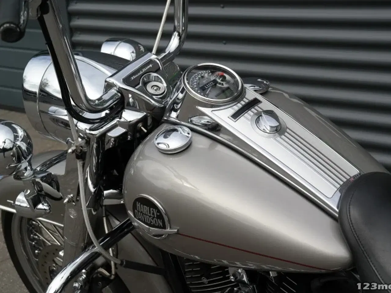 Billede 23 - Harley-Davidson FLHRC Road King Classic MC-SYD       BYTTER GERNE