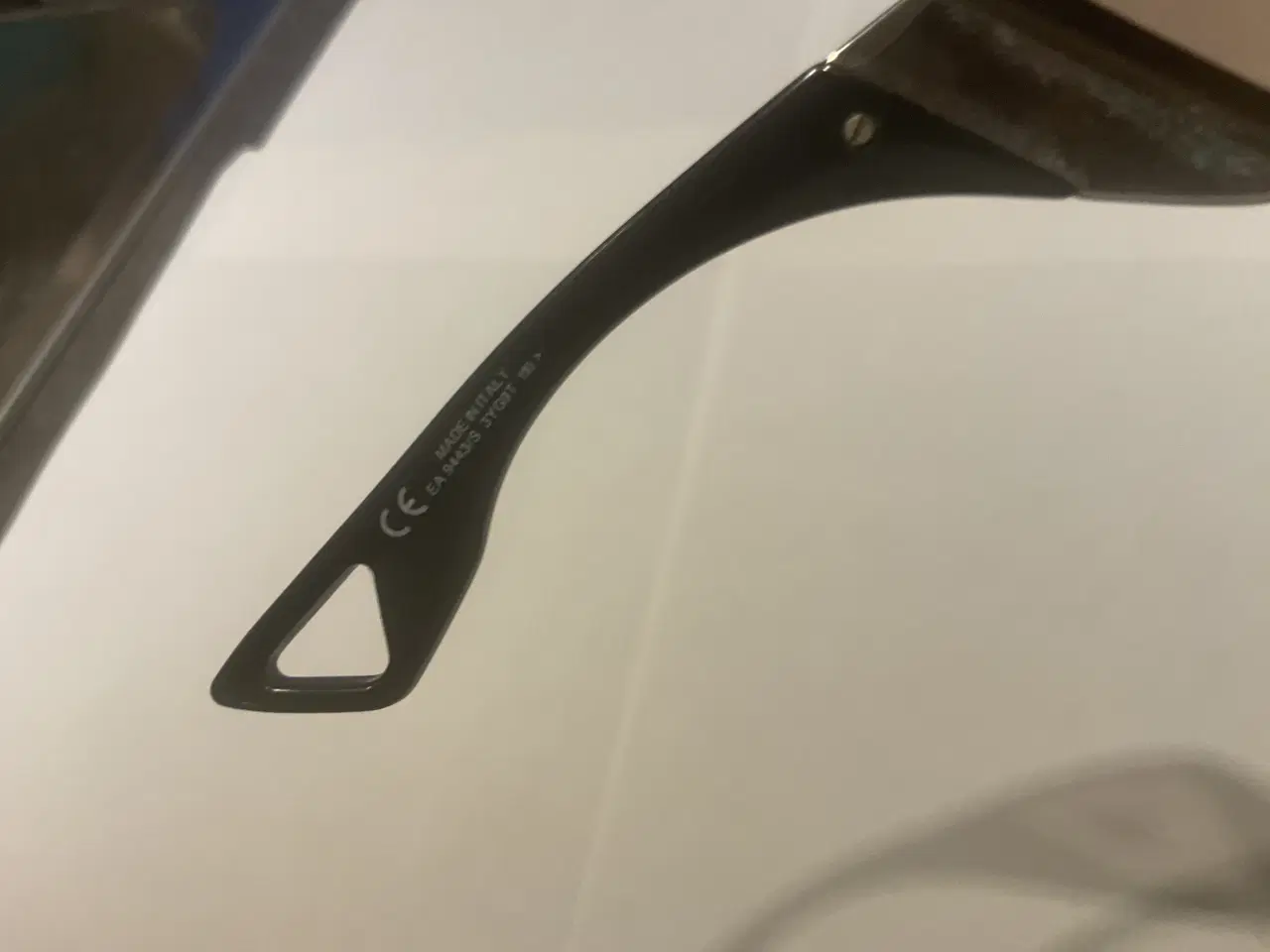 Billede 3 - Ægte Amani solbriller er som nye .