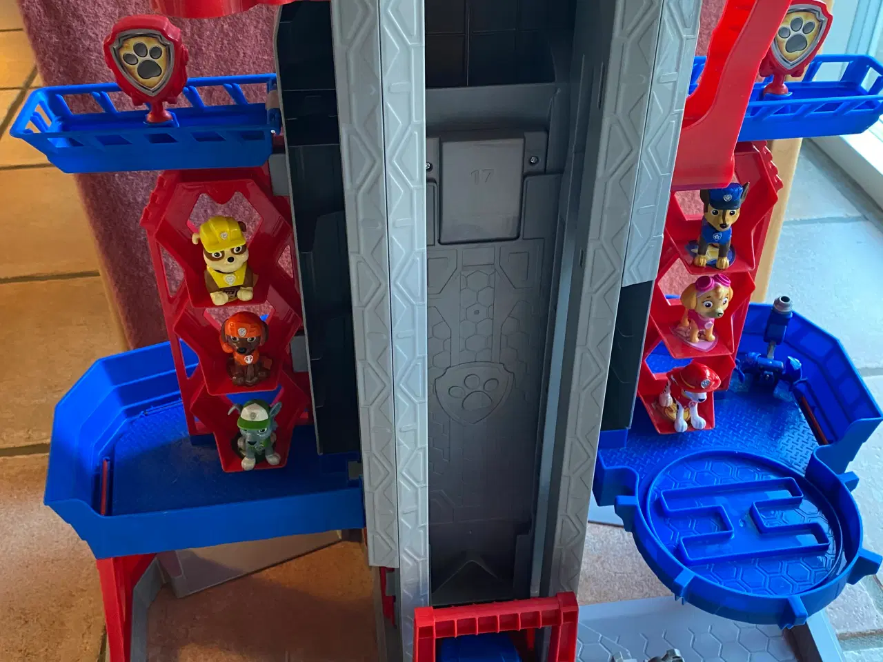 Billede 4 - Paw patrol adventure city hovedkvarter 