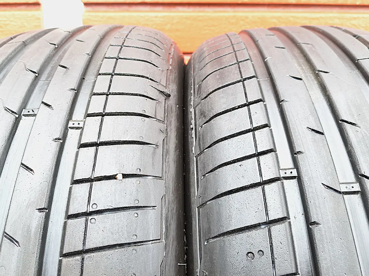 Billede 3 - 235/55 R19 sommerdæk