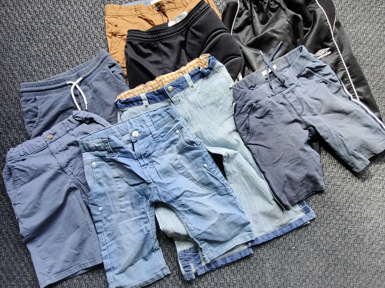 Billede 3 - Tøjpakke - 50 dele