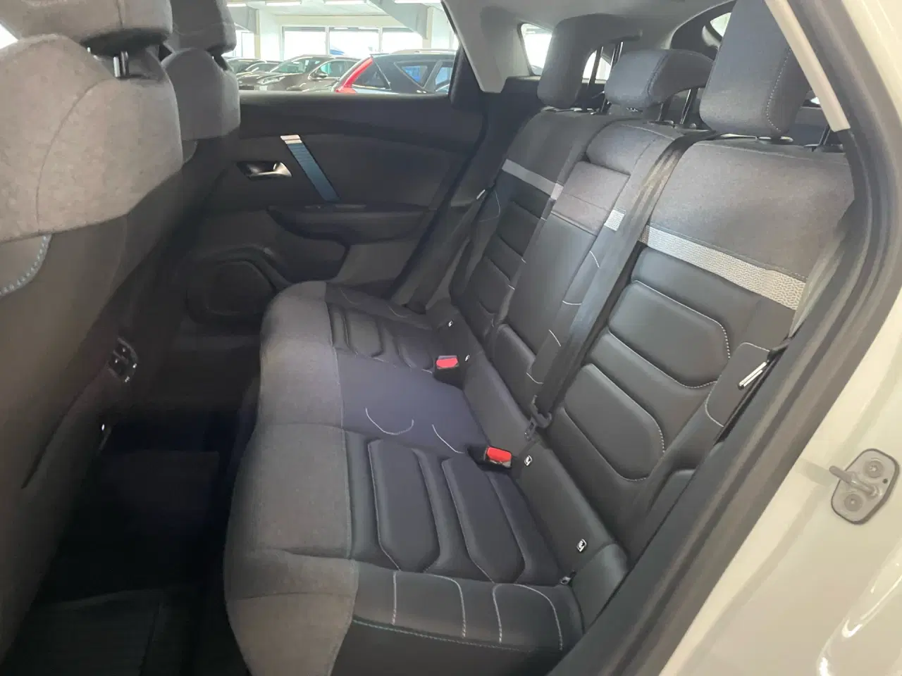 Billede 9 - Citroën e-C4 EL Shine 136HK 5d Aut.