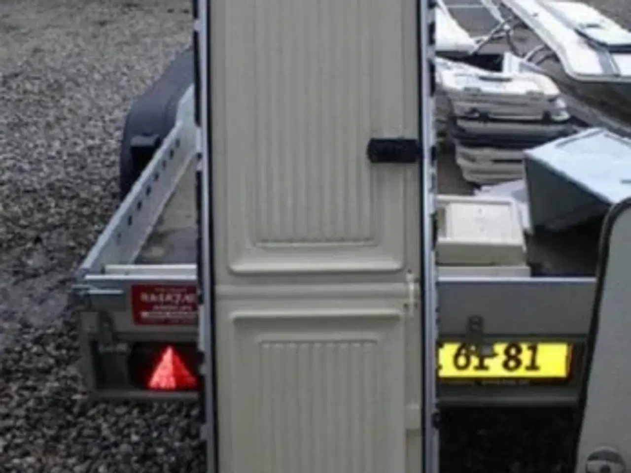 Billede 2 - Dør Komplet med karm.