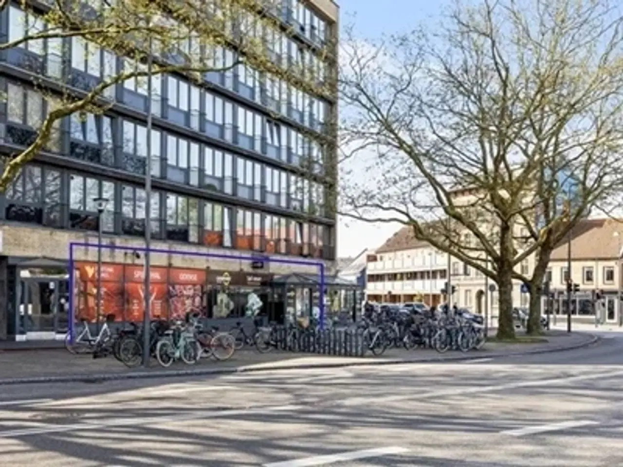 Billede 1 - Butik til leje i 5000 Odense C