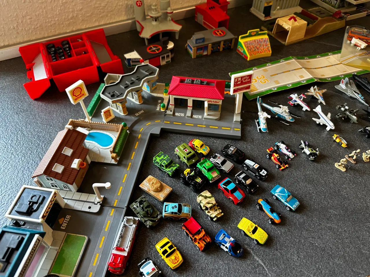 Billede 6 - Micro Machines samling sælges kun komplet