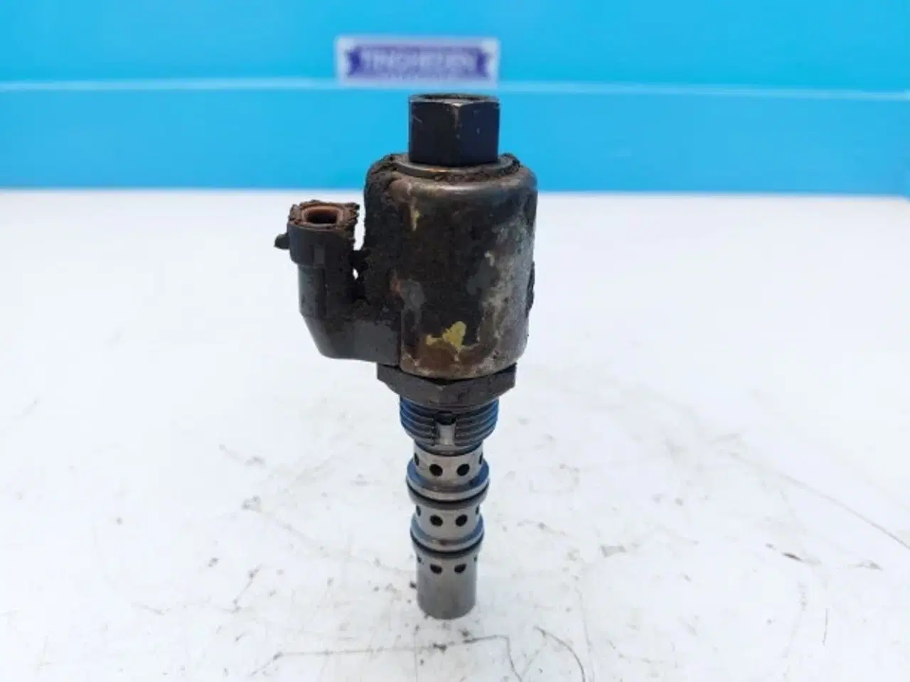 Billede 3 - New Holland / Case Magnetventil 5168054