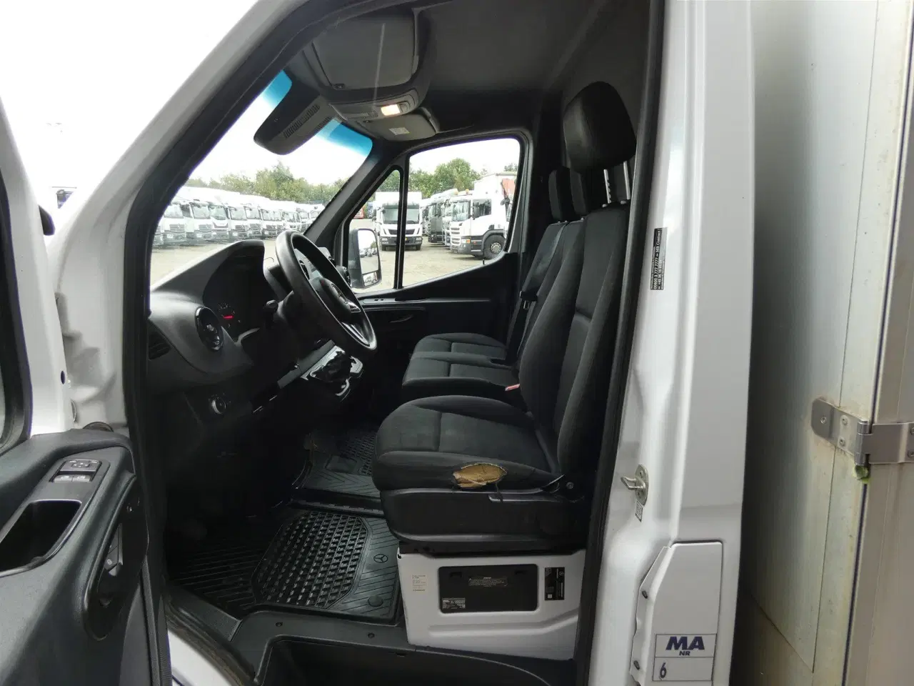 Billede 6 - Mercedes-Benz Sprinter 516 LAD/KRAN  2,1 CDI A3 RWD 163HK Ladv./Chas. Man.