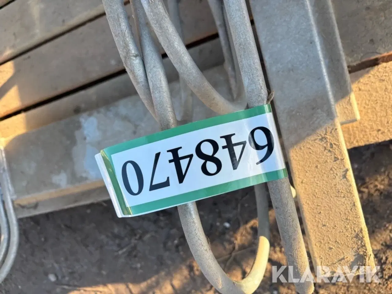 Billede 9 - Galvaniserede cykelstativer til nedstøbning 3 Styk