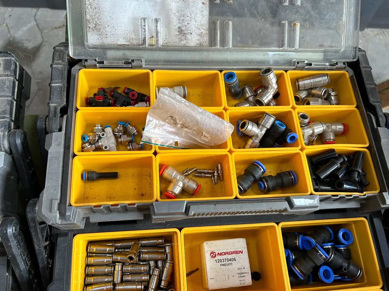 Billede 11 - Pneumatik komponenter, bl.a. ventil, cylinder, osv