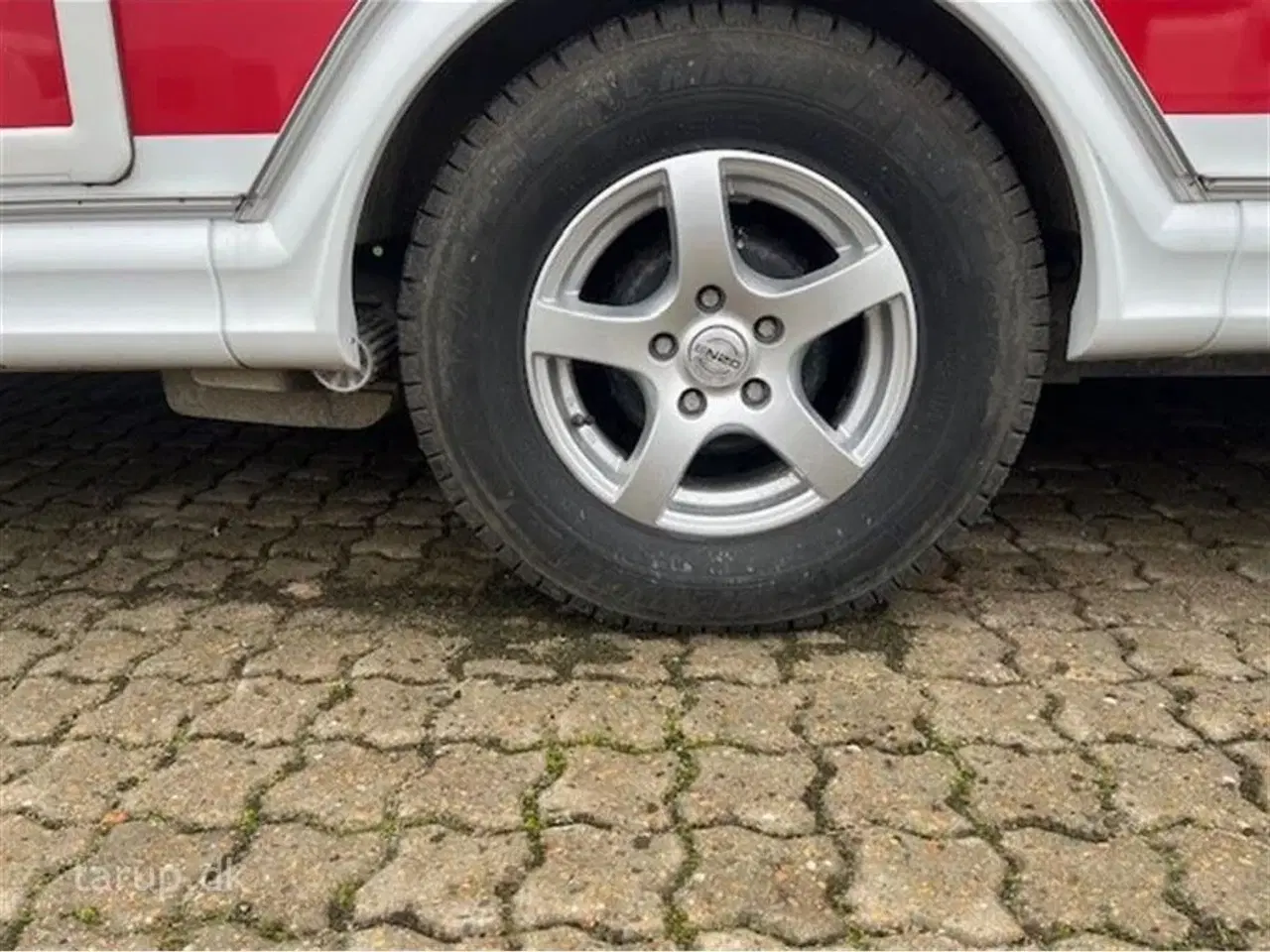 Billede 5 - 2014 - Kabe Royal 590 ETDL KS   Fortelt: Isabella Nordic 300, Truma XT mover, skind i siddegruppe, lysskinne, ALDE varme, vand båren gulvvarme, rundsiddegruppe, enkeltsenge