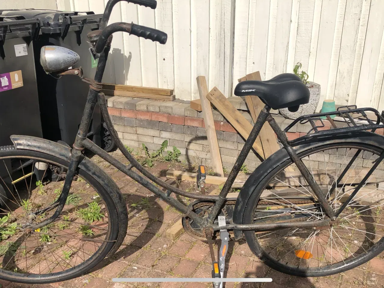 Billede 1 - Sort vintage dame cykel 