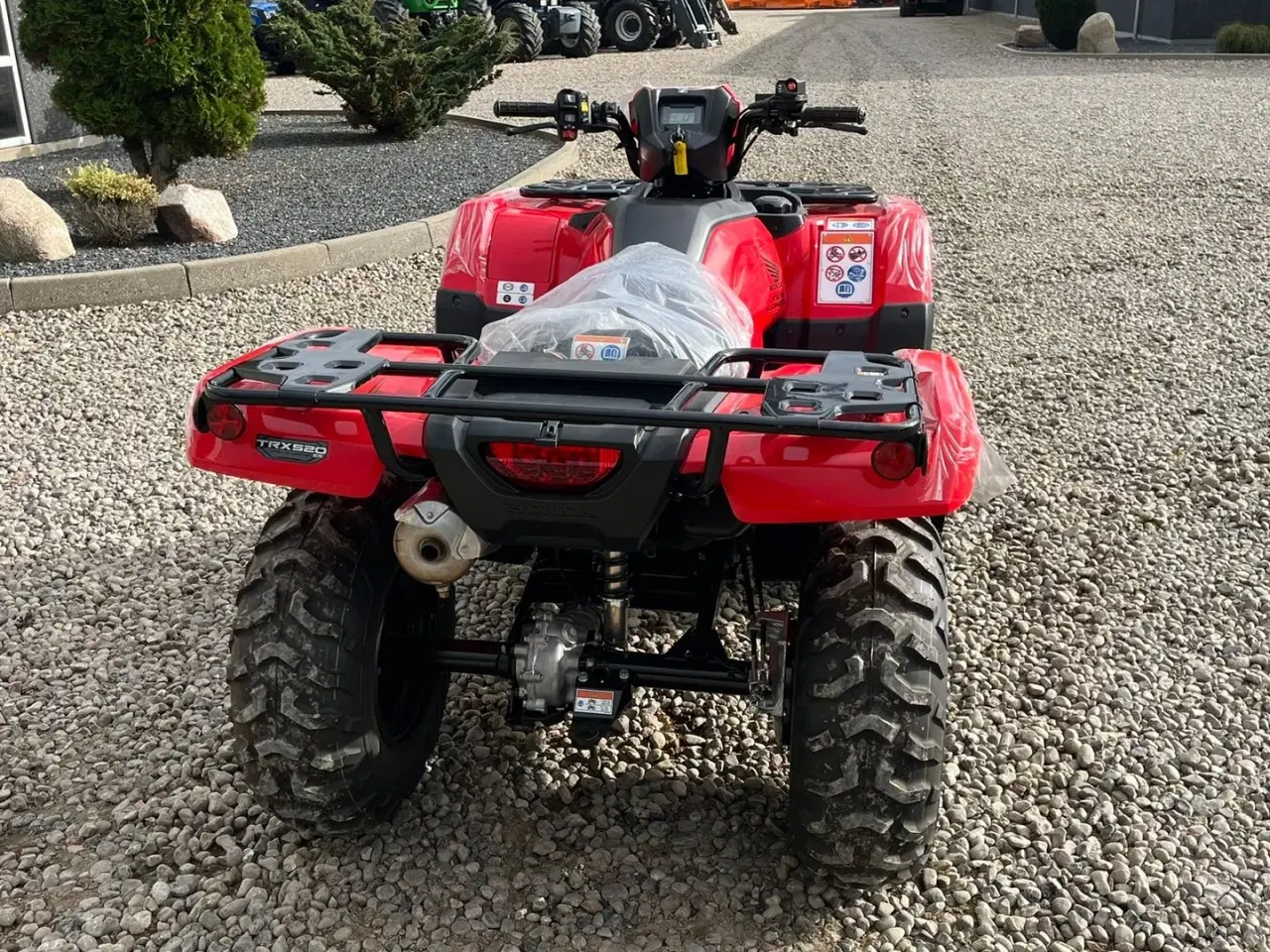 Billede 13 - Honda TRX 520 FE Vi har et stort lager af HONDA-ATV, så der er også en til dig.