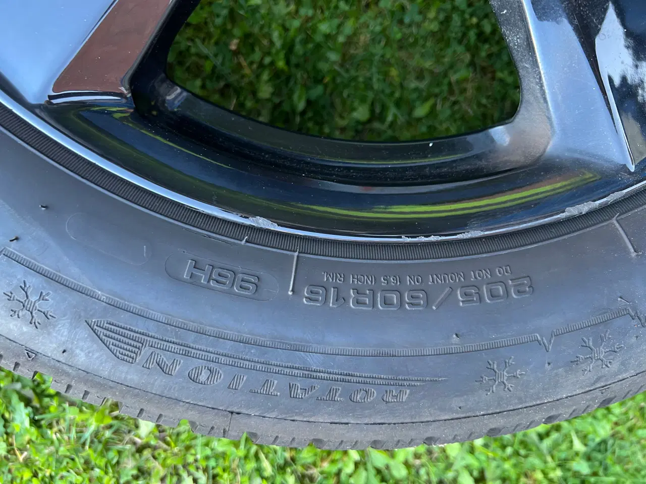Billede 3 - Dunlop wintersport contact 5 Dæk med Enzo fælge 20