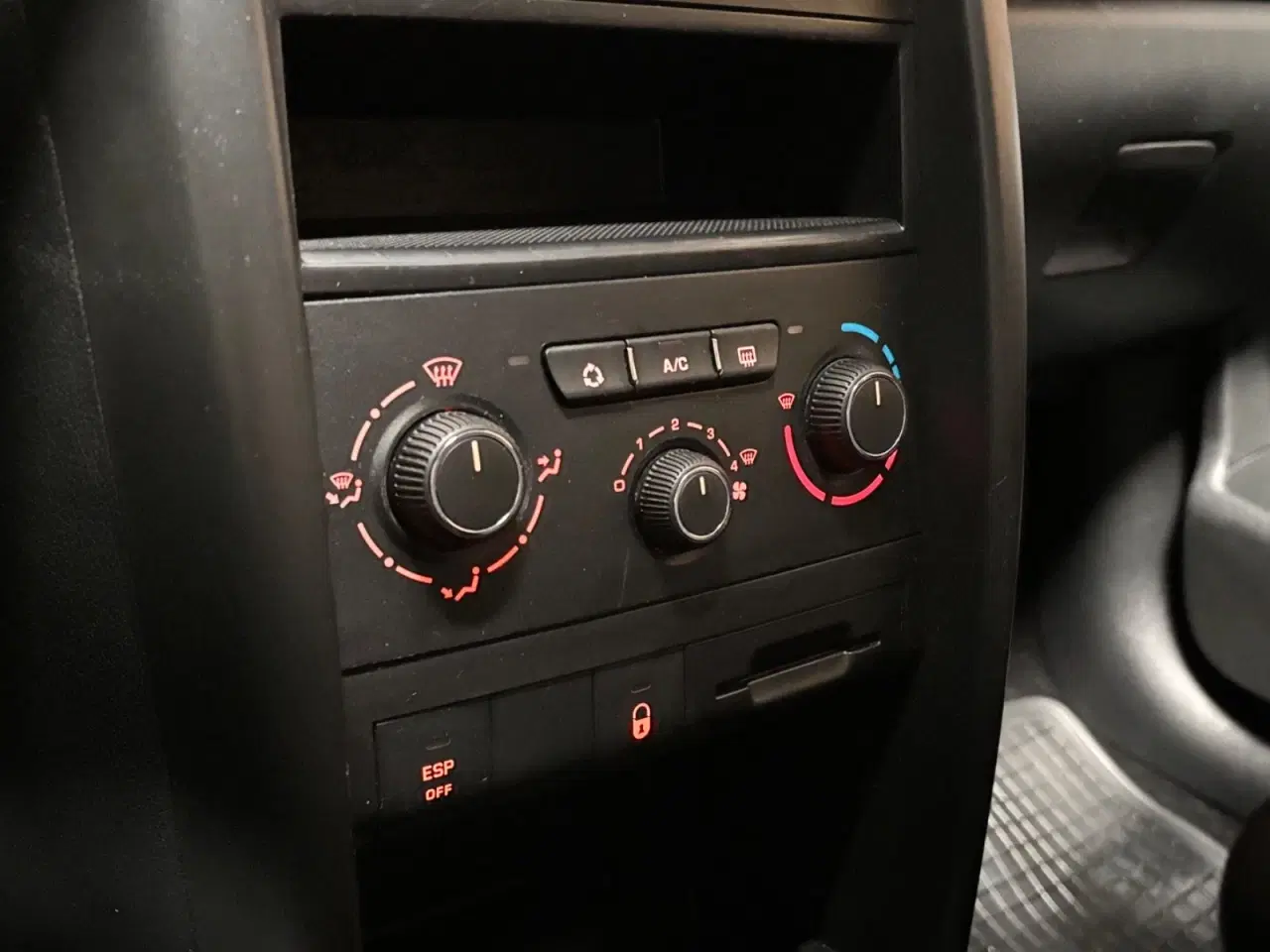 Billede 12 - Peugeot 207 1,6 HDi 90 Comfort+