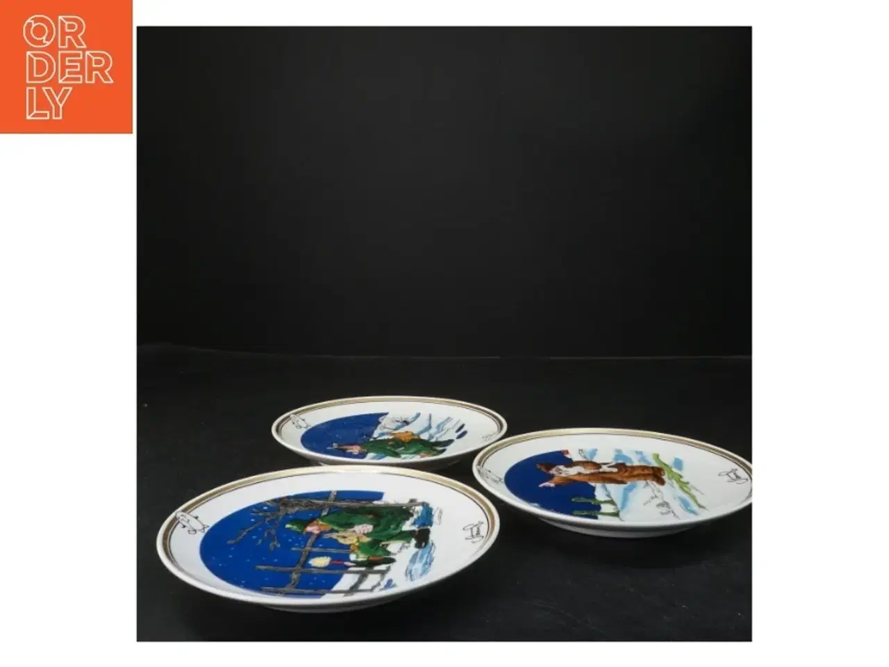 Billede 2 - Juleplatte sæt med tre tallerkener fra Royal Copenhagen (str. Ø 18 cm)Storm P