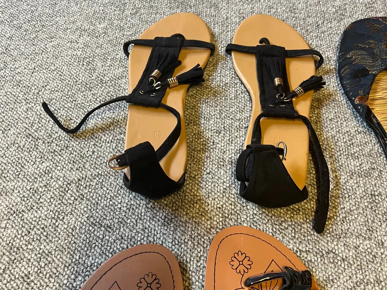 Billede 2 - Smarte sandaler str 40-41