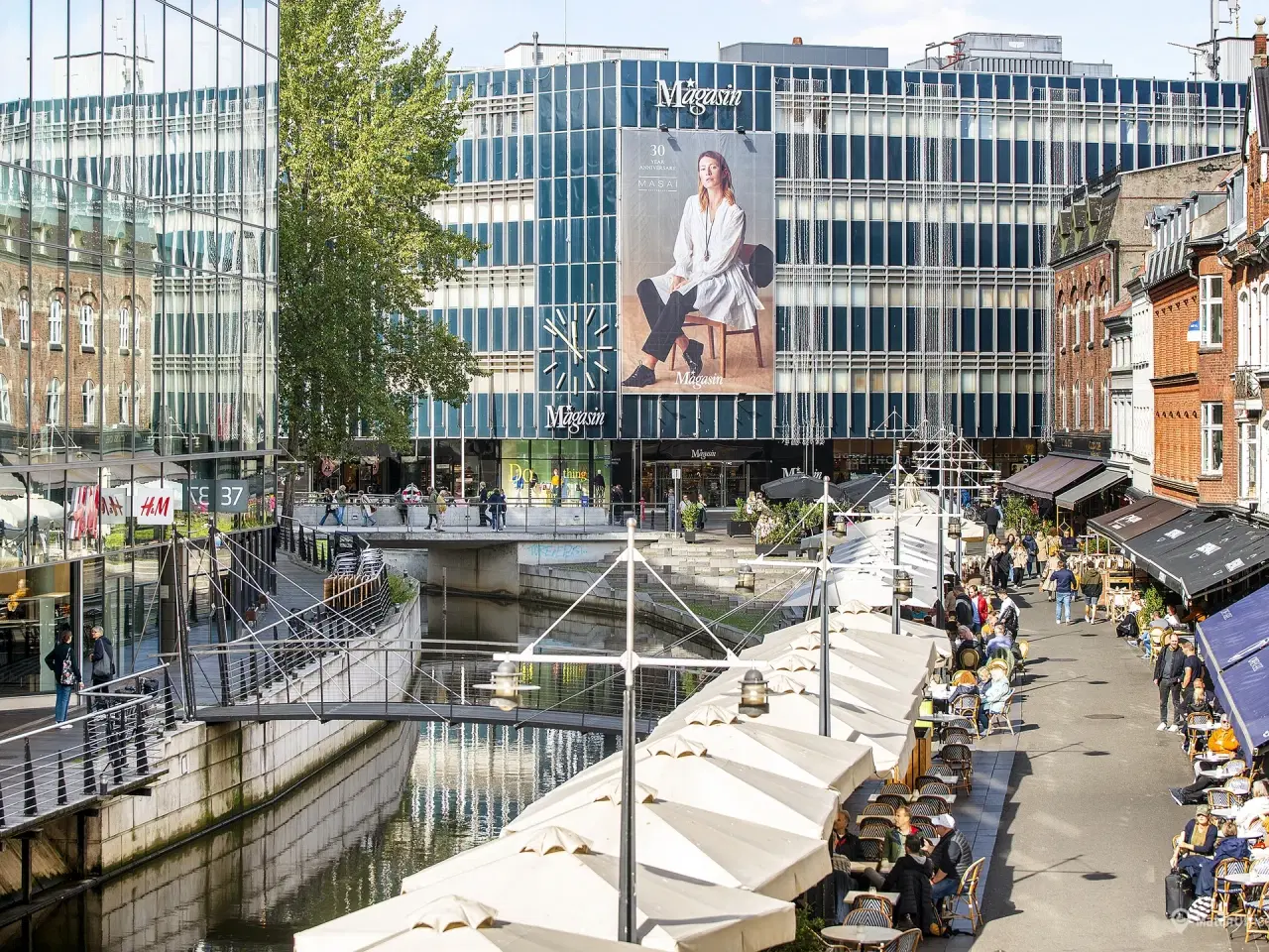 Billede 10 - Markant domicil på Rådhuspladsen i Aarhus