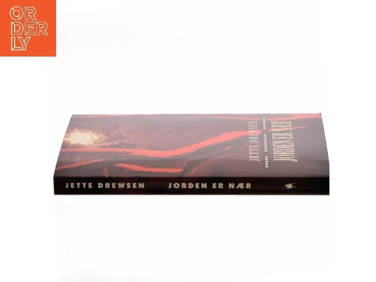 Billede 2 - Jorden er nær : roman af Jette Drewsen (Bog)