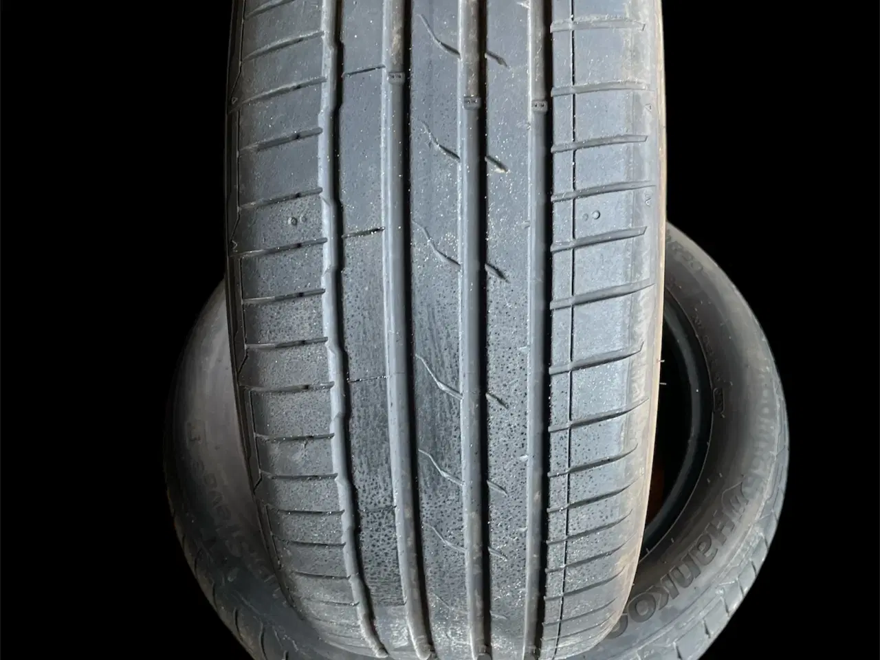 Billede 2 - 235/50r20 Hankook Ref.S94 sommer